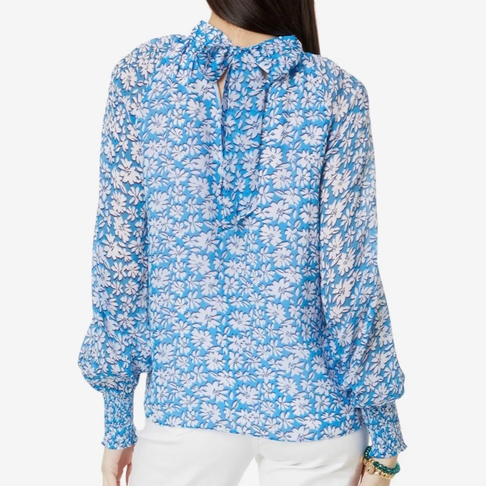 Lilly Pulitzer Ellie Lynn Long Sleeve Top Floral Palm Beach Petals Sz 6 NWT Blue - Picture 3 of 6